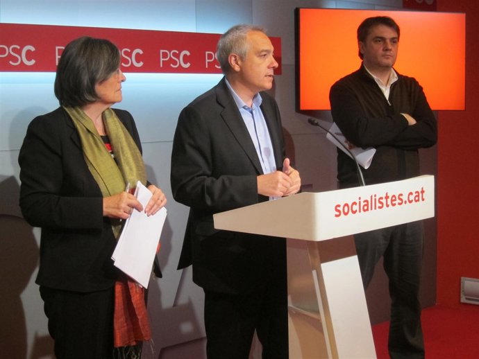 P.Navarro (PSC) y Lídia Santos  