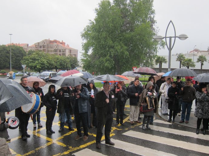 Cacerolada frente a la Xunta