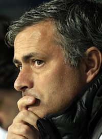 Mourinho, el experto en finales; Simeone quiere poner fin a 17 años de espera