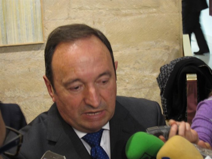 El presidente del Gobierno de La Rioja, Pedro Sanz