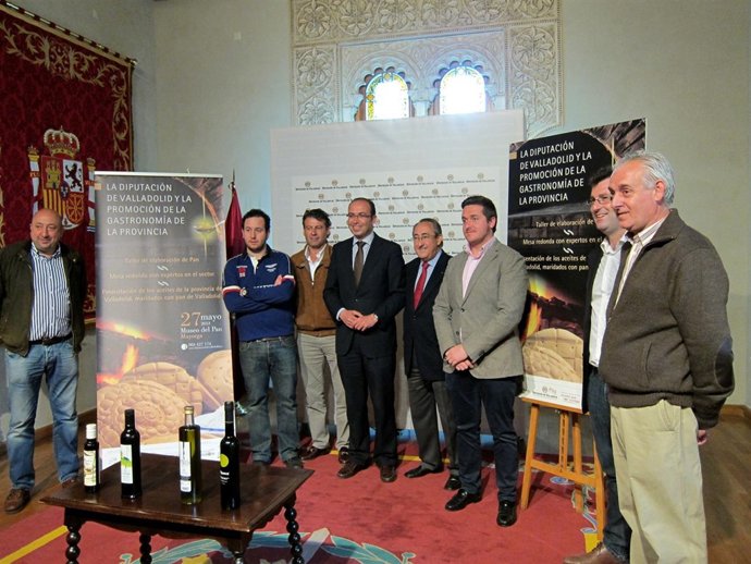 Presentación de las jornadas del 27 de mayo en Mayorga