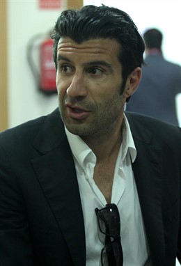Luis Figo 