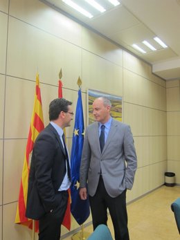 Roque Vicente y José Ignacio Lallana después de la reunión de la Mesa.