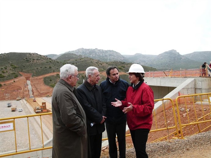 Vallejo, Biel, Lobón y De Pedro han visitado hoy el embalse de Las Parras