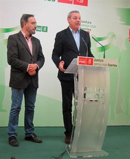 Felipe López y Francisco Álvarez de la Chica, hoy en la rueda de prensa.
