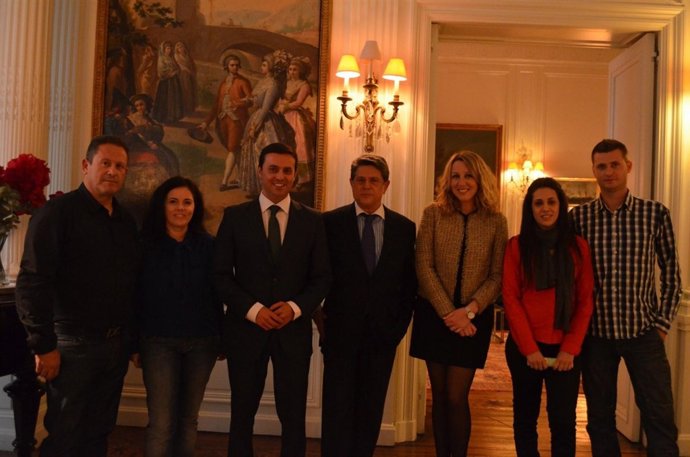 El Patronato de Turismo visita la Embajada de España en Londres