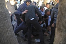 Detenido en Cannes tras disparar contra un plató de televisión