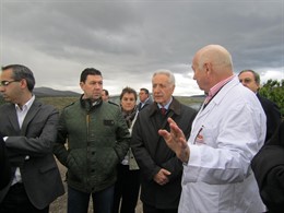 Lobón visita a las instalaciones de Frutas Lázaro de Calatayud.