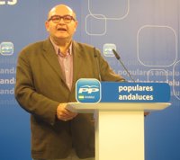 PP-A defiende la Lomce para corregir el "fracaso escolar" y subraya su apuesta por "la escuela pública y el esfuerzo"