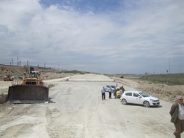 Trabajos de construcción del nuevo enlace entre la A-120 y la  A-2 con la Z-40.