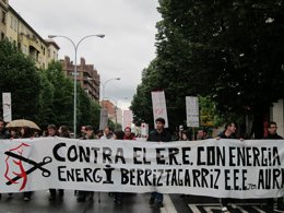 Manifestación contra el ERE de Acciona.