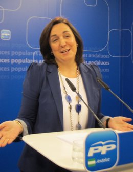 La vicesecretaria de Organización del PP-A, Ana Corredera, hoy en rueda de prens