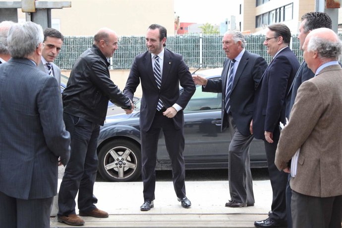 José Ramón Bauzá a su llegada a la sede de ISBA