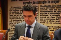 Industria abrirá nueva convocatoria de préstamos ICO para renovar infraestructuras y destinará más fondos a Emprendetur