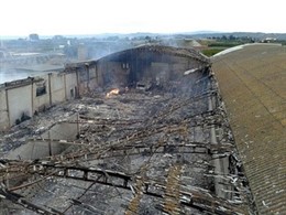 Incendio de las naves en Benifaió