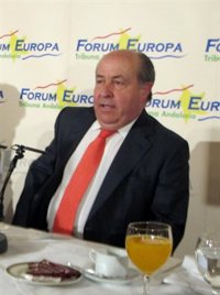 Torres Hurtado (PP) niega haber cobrado sobresueldos y defiende que se haya "quitado de en medio al golfo" cuanto antes