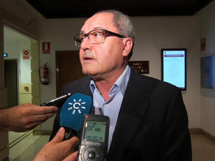 El senador del PSOE por Cádiz, Juan María Cornejo 