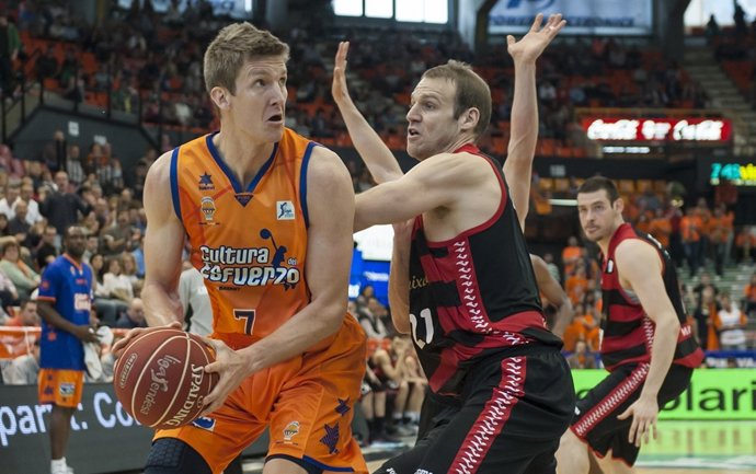 Justin Doellman Valencia Basket