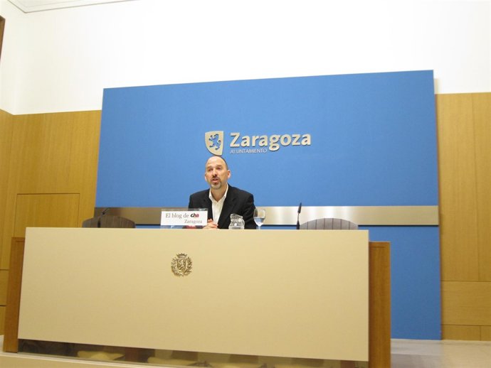 El concejal de CHA en el Ayuntamiento de Zaragoza, Carmelo Asensio