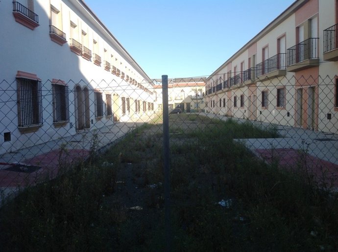 Viviendas vacías en propiedad de bancos e inmobiliarias. 