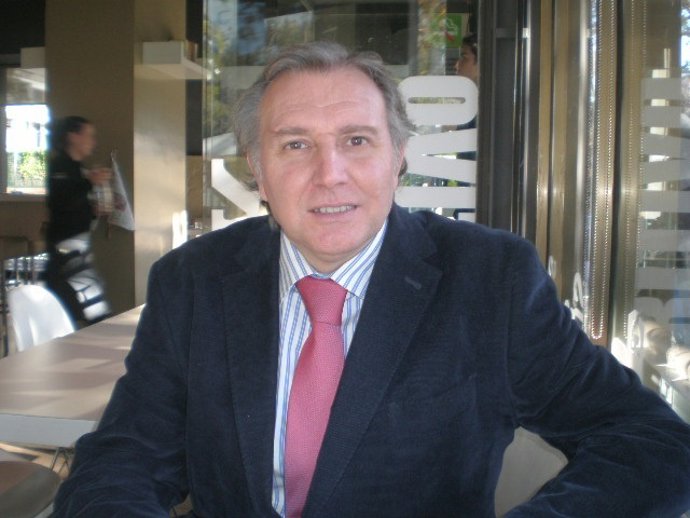 El consulto empresarial Enrique de Mora    