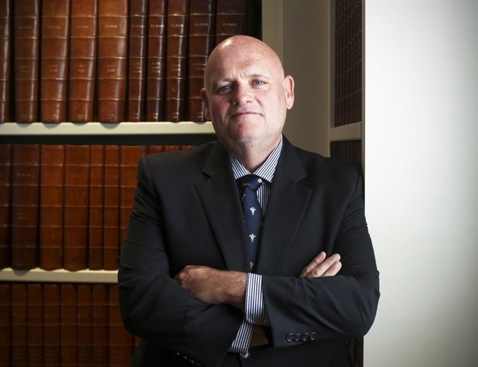 John Paton (El País)