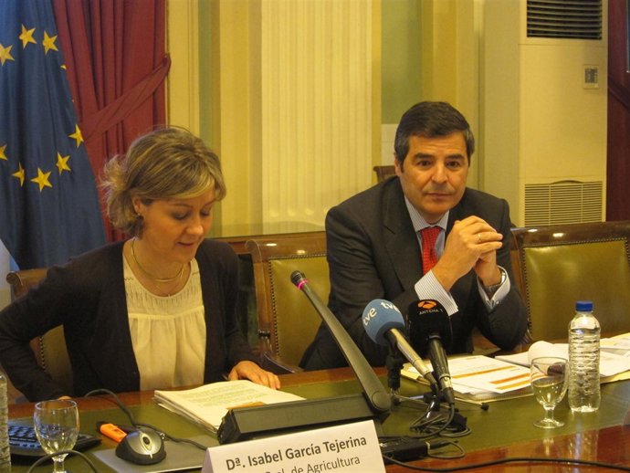 Jacobo Olalla e Isabel García Tejerina 