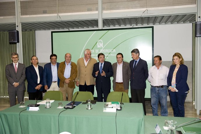 Junta se reúne con Asaja, COAG, UPA y Faeca.