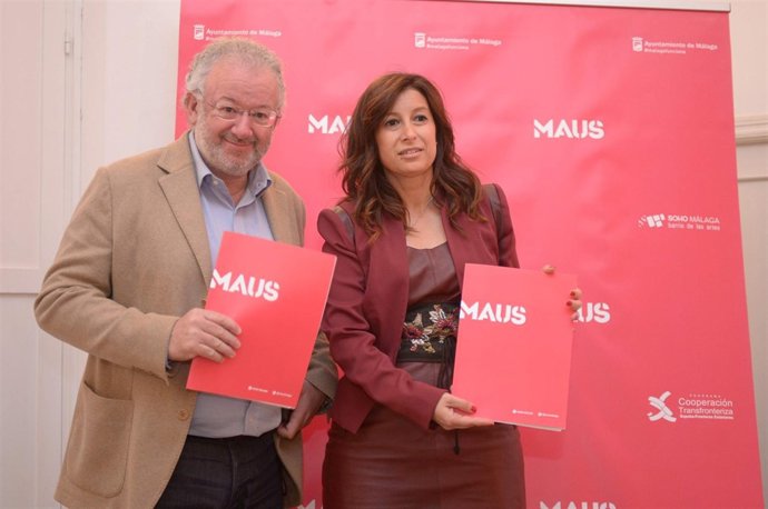 Fernando Francés CAC Málaga y Gemma del Corral concejala distrito centro