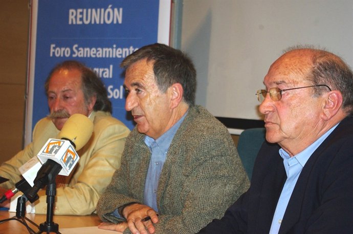 Vicente Granados junto a salvador Vilches foro saneameinto integrla