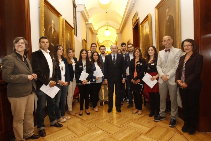  Portavoces Del 'Laboratorio Jurídico Sobre Desahucios', De La Universidad De Có