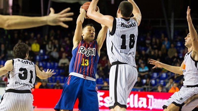 Jasikevicius en el FC Barcelona Regal - Uxue Bilbao Basket