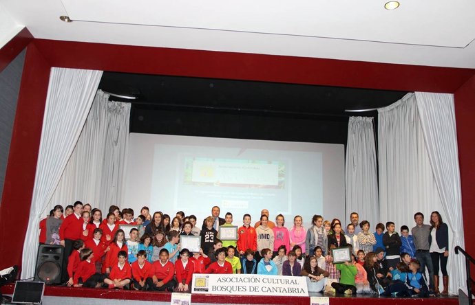 Presentación de los trabajos audivisuales de escolares pejinos