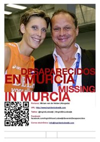 La familia de los holandeses desaparecidos difunde en Internet un póster disponible para descargar y repartir