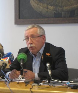 Toxo en la rueda de prensa de este jueves en la Universidad de Zaragoza.