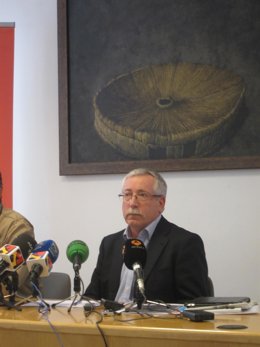 Ignacio Fernández Toxo en una rueda de prensa en Zaragoza.