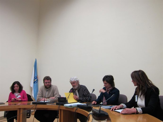 AGE firma el pacto gallego contra la pobreza