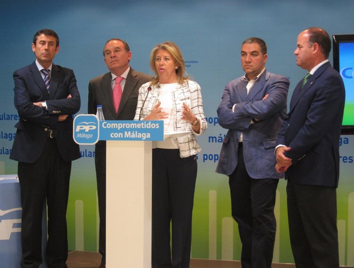 Angeles Muñoz y Elías Bendodo