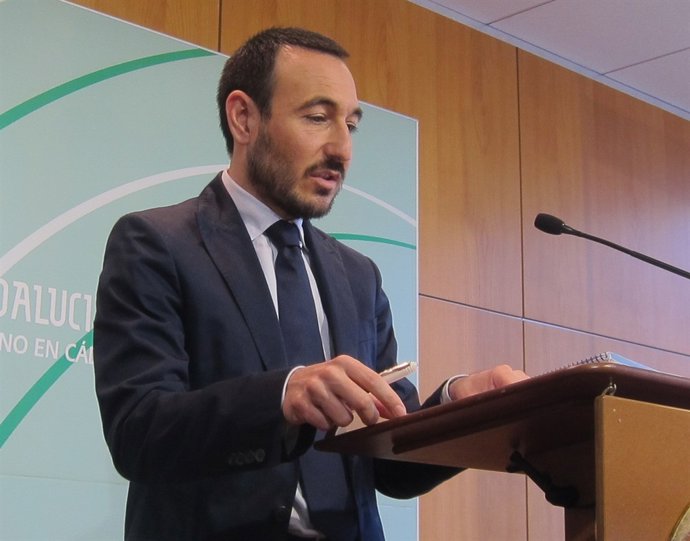 Fernando López Gil (PSOE), delegado de la Junta en Cádiz
