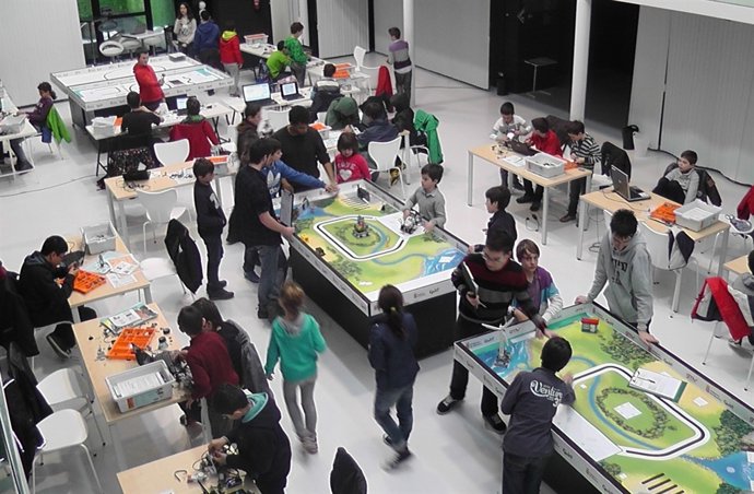 Campamento tecnológico celebrado en Semana Santa. 