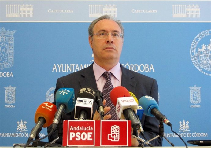 Durán en la rueda de prensa