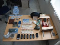 Detenidos en Motril acusados de tráfico de cocaína que distribuían desde el cementerio