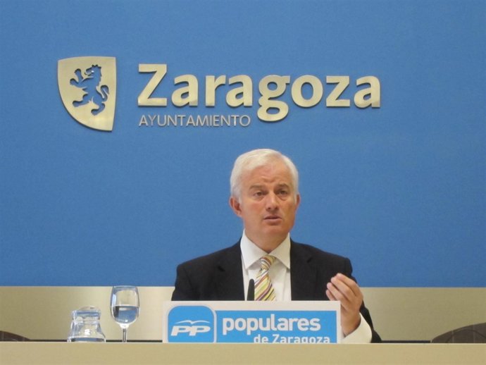 El portavoz del PP, Eloy Suárez