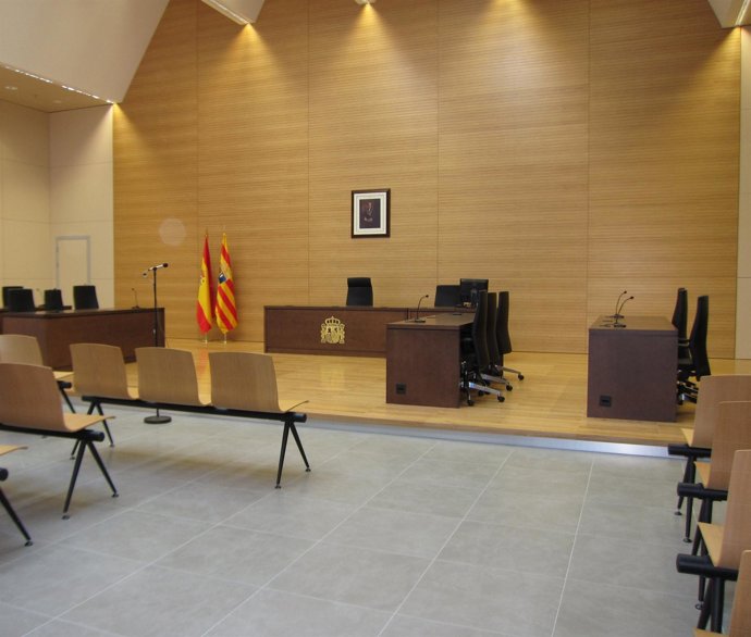 Una de las nuevas salas de la Ciudad de la Justicia de Zaragoza