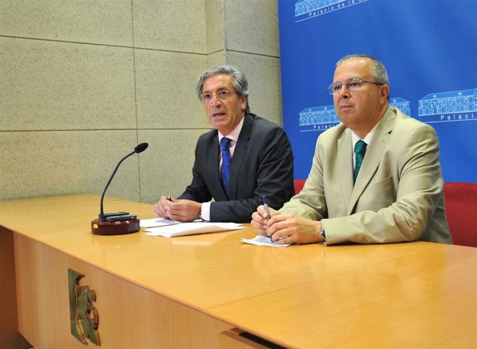 Pineda y Moreno Calderón en la rueda de prensa