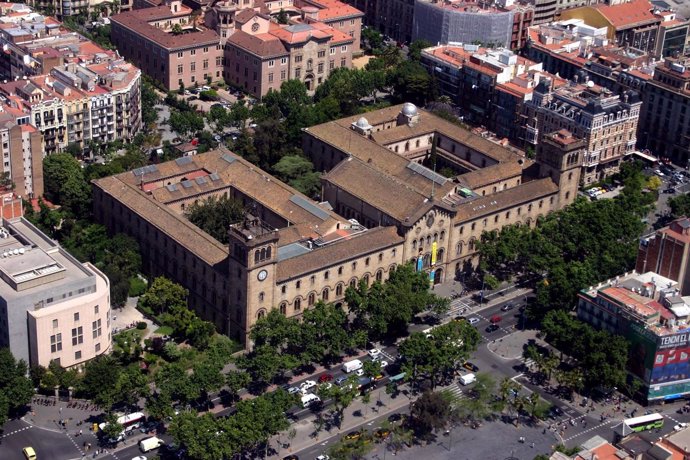 Edificio Histórico UB