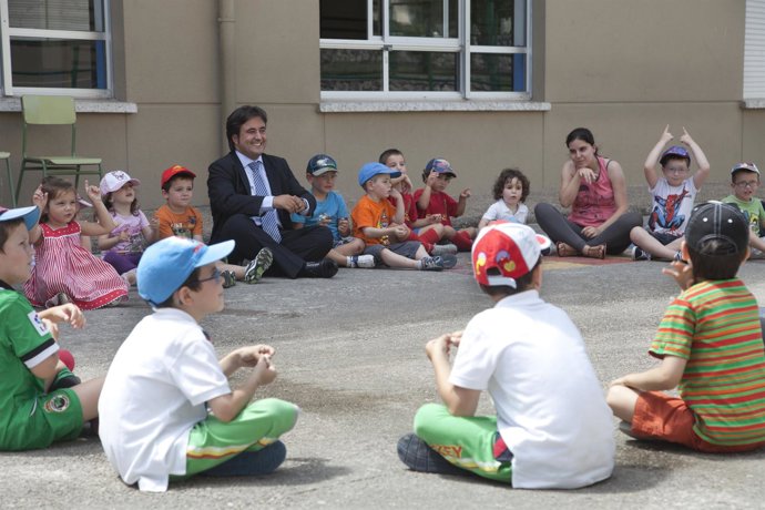 Abierto por Vacaciones Camargo 