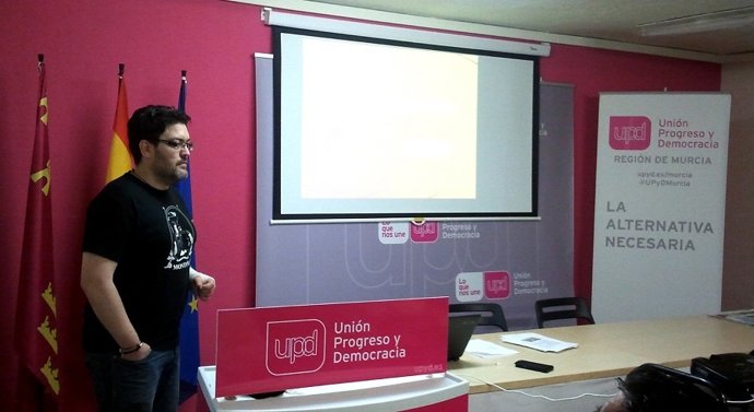 El concejal de UPyD en el Ayuntamiento de Caravaca, Miguel Sánchez