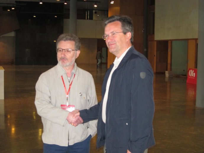 El secretario xeral de la CIG con Xavier Vence antes del Congreso