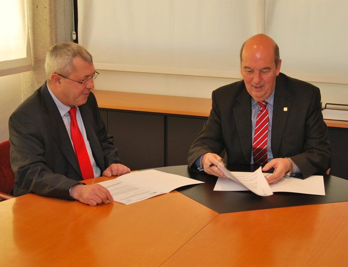 Firma del convenio de colaboración